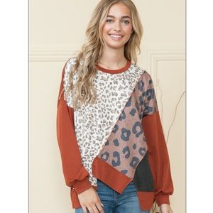 RUST BROWN LEOPARD PRINT CONTRAST LONG SLEEVE TOP